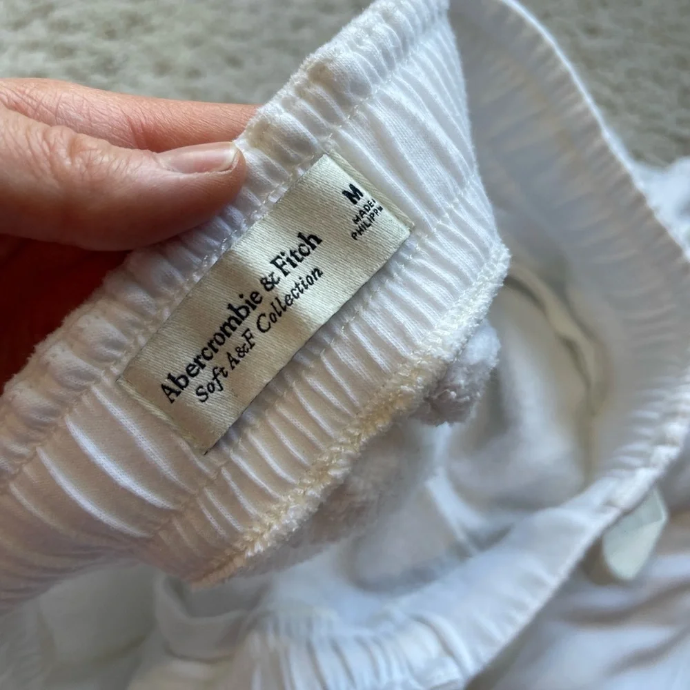 Abercrombie & Fitch Soft White Lounge Pants - Picture 2 of 4